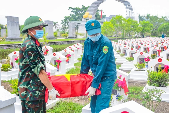Lặng lẽ gọi tên Anh: Hành trình trả lại danh tính cho hơn 1.000 liệt sĩ ở Nghĩa trang Hàm Rồng