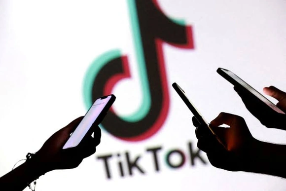 Khủng hoảng Ceuta: EU yêu cầu Meta, TikTok tăng giám sát tin giả