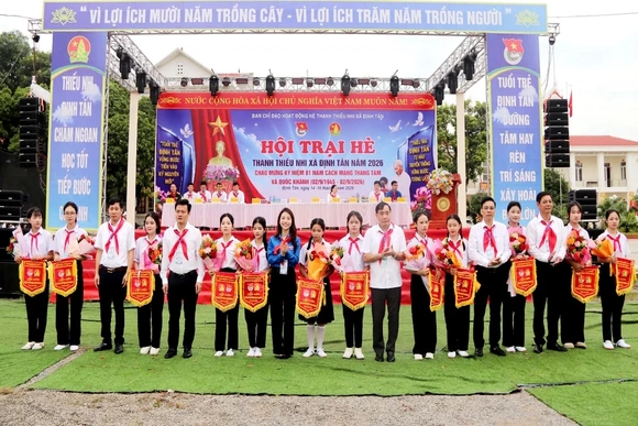Sôi nổi hội trại hè tại các xã Định Tân, Hoằng Tiến và phường Ngọc Sơn