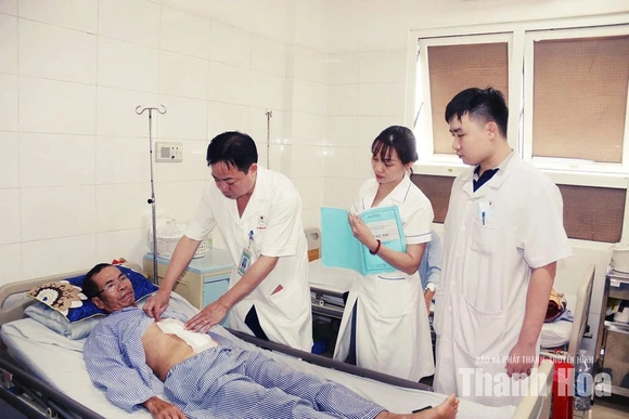 Đẩy mạnh nghiên cứu khoa học&nbsp;vì sức khỏe Nhân dân&nbsp;