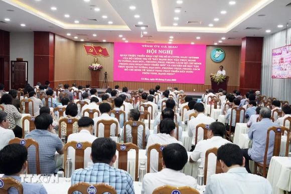 Chuẩn hóa bộ nhận diện căn bệnh “ngồi im” của cán bộ, đảng viên