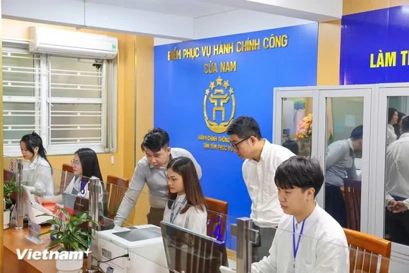 Bộ Nội vụ: Hoàn thành rà soát biên chế tại vị trí việc làm công chức trước 25/8