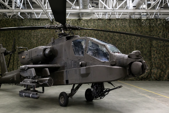 Ba Lan ký thỏa thuận với Boeing, xây dựng trung tâm bảo dưỡng Apache lớn nhất châu Âu