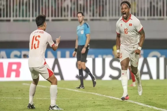 Thắng Malaysia 2-0 ngay trên sân khách, tuyển Việt Nam “đặt chỗ” ở chung kết ASEAN Cup
