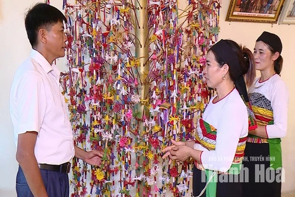 Sao Vàng truyền thông và giảm nghèo về thông tin hiệu quả