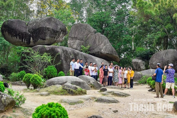 Hấp dẫn chùm tour du lịch mùa thu