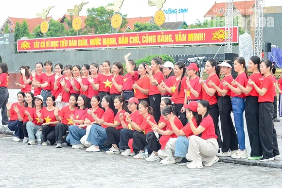 Những khoảnh khắc đẹp từ “Cùng Việt Nam tiến bước” tại Thanh Hóa