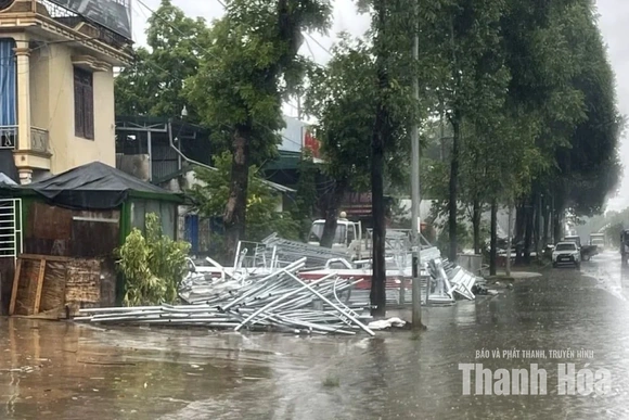 Chủ tịch UBND tỉnh yêu cầu xử lý dứt điểm vi phạm theo phản ánh của Báo điện tử Thanh Hóa