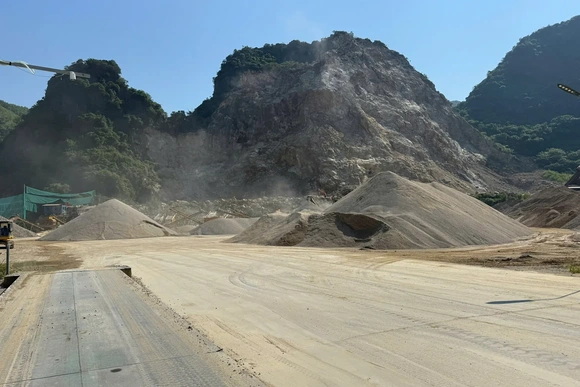 Tháo gỡ khó khăn về giá và tình trạng khan hiếm vật liệu xây dựng