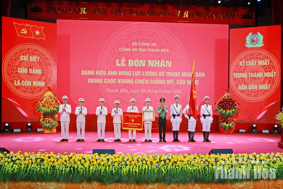 Công an tỉnh Thanh Hóa đón nhận Danh hiệu Anh hùng Lực lượng vũ trang nhân dân trong cuộc kháng chiến chống Mỹ, cứu nước