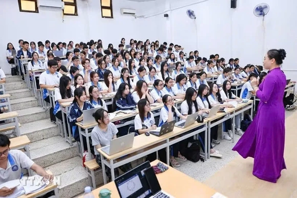 Không kiểm định đồng loạt toàn bộ chương trình đào tạo đại học