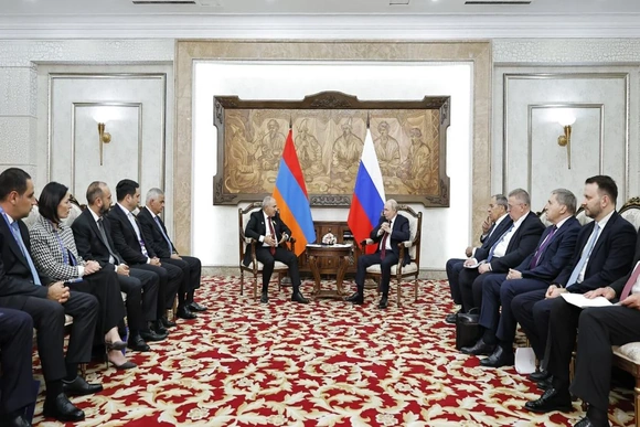 Nga đề nghị Armenia làm rõ định hướng quan hệ với EU và EAEU