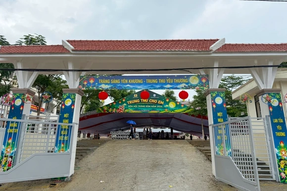 Nghệ sỹ Nhân dân Xuân Bắc và Tự Long sẽ đón Trung thu cùng trẻ em nơi biên giới Yên Khương