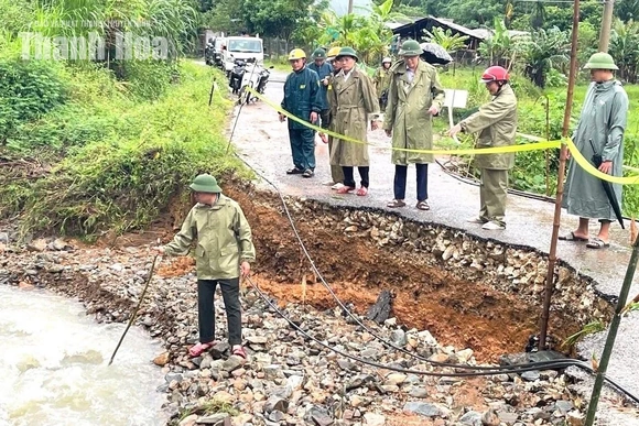 Xã Đồng Lương tập trung khắc phục hậu quả sau mưa lũ<!--TgQPHd|||[]-->
