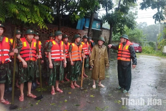 Lữ đoàn 368, Quân đoàn 12 hỗ trợ Nhân dân phòng, chống ngập lụt