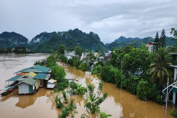 Lũ trên nhiều sông ở Thanh Hóa có khả năng vượt báo động 3