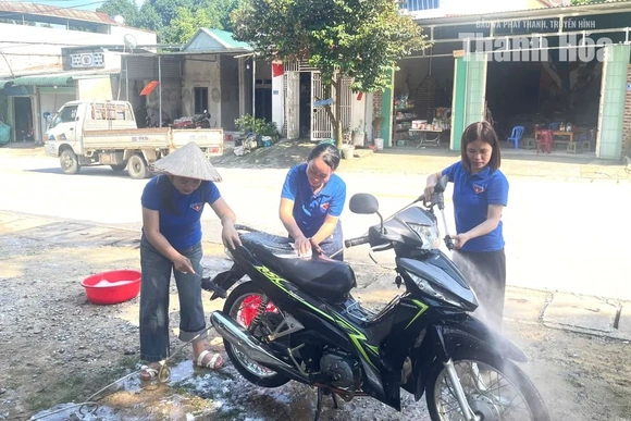 Nhiều hoạt động chăm lo Tết Trung thu cho trẻ em ở các xã miền núi