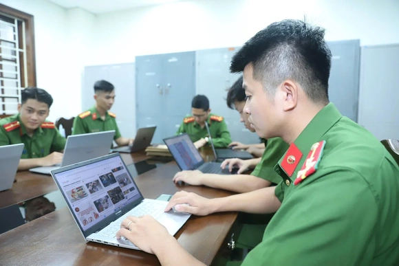 Người trẻ trước mối nguy từ thuốc lá điện tử