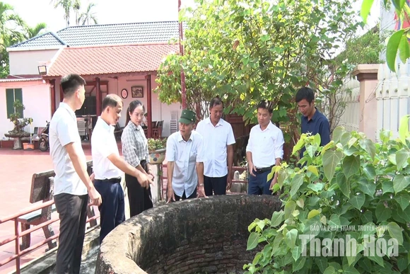 Sinh hoạt chi bộ: Gần dân, sát việc để củng cố niềm tin