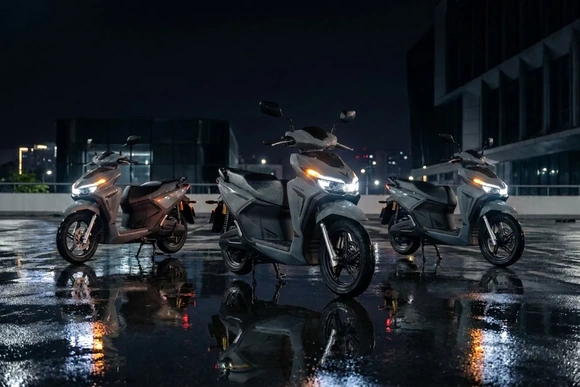 VinFast Kinet: Tăng tốc 0-50 km/h dưới 6 giây, đổi pin tiện lợi