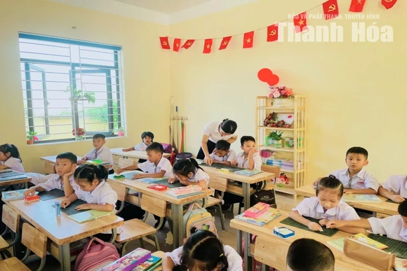 Công khai số điện thoại tiếp nhận phản ánh về lạm thu, dạy thêm không đúng quy định