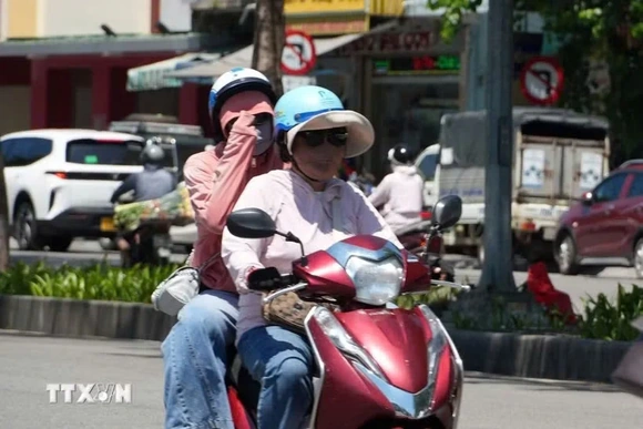 Thời tiết ngày 30/9: Bắc Bộ, Bắc Trung Bộ có nơi nắng nóng gay gắt trên 37 độ C