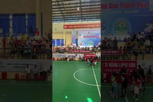 Không khí sôi động tại bán kết giải Bóng đá Nhi đồng cúp Báo Thanh Hoá 2023