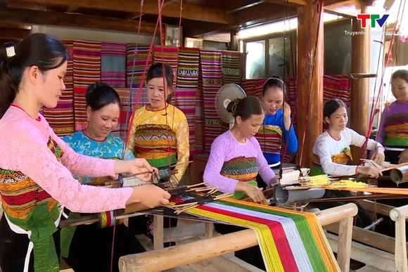 Bá Thước phát huy giá trị sản phẩm nông nghiệp bản địa phục vụ du lịch