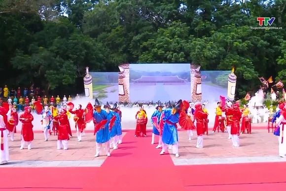 Bộ Văn hóa đề nghị xử lý hành vi lợi dụng di tích, lễ hội, tín ngưỡng để trục lợi