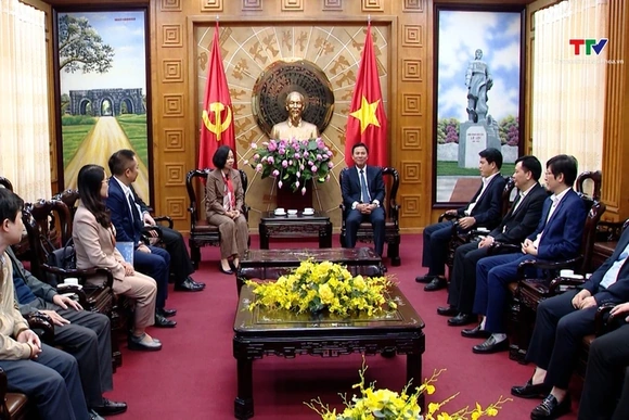 Bí thư Tỉnh ủy Đỗ Trọng Hưng tiếp xã giao đoàn công tác Thông tấn xã Việt Nam