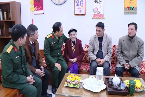 kiểm tra tình hình sản xuất, đời sống Nhân dân huyện Thạch Thành