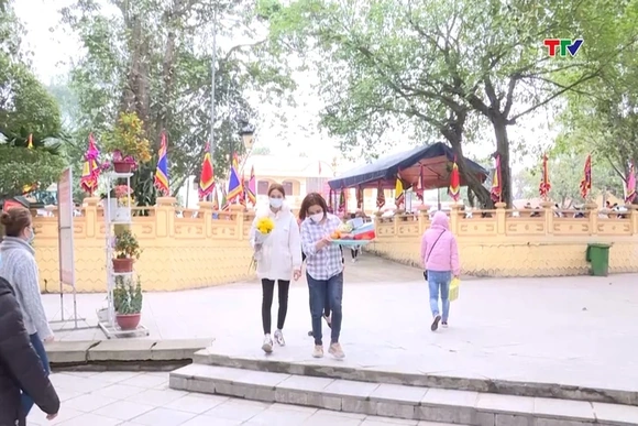Thủ tướng yêu cầu không để xảy ra mê tín dị đoan, lợi dụng tâm linh trục lợi