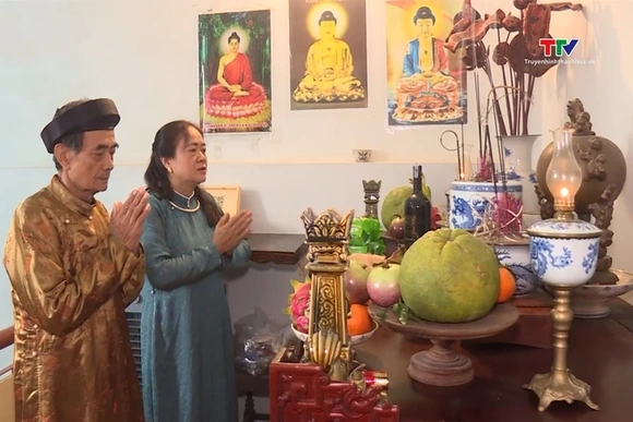 Giữ nét đẹp cúng ông Công ông Táo