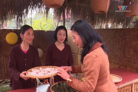 Tái hiện không gian văn hóa truyền thống tại "Tết xưa làng cổ"