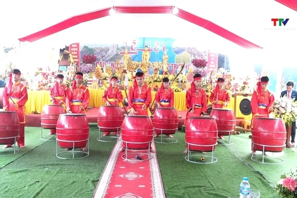 Lễ hội cầu an - cầu ngư tại Công viên văn hóa du lịch tâm linh Lạch Trường, xã Hoằng Trường
