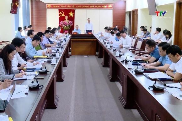 Chủ tịch UBND tỉnh làm việc với Ban Thường vụ Thành uỷ thành phố Thanh Hoá