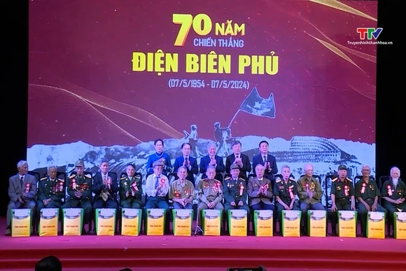 Gặp mặt tri ân chiến sỹ Điện Biên
