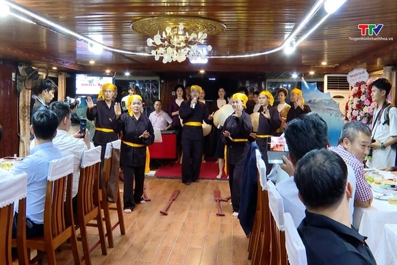 Du dương nghe hò Sông Mã