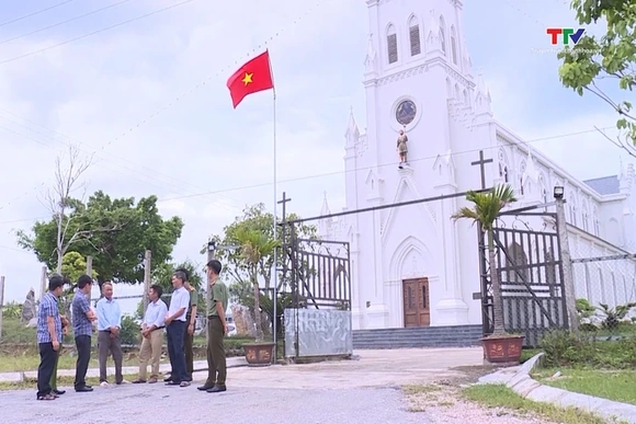 Phát triển đảng viên vùng đồng bào có đạo