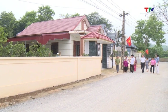 Phát huy dân chủ để huy động sức dân