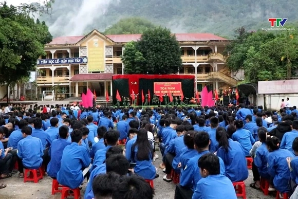 Quan Hoá tổ chức tọa đàm 