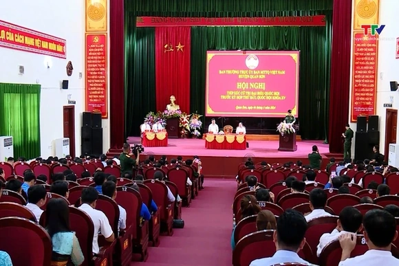Đại tướng Lương Cường tiếp xúc cử tri tại Quan Sơn