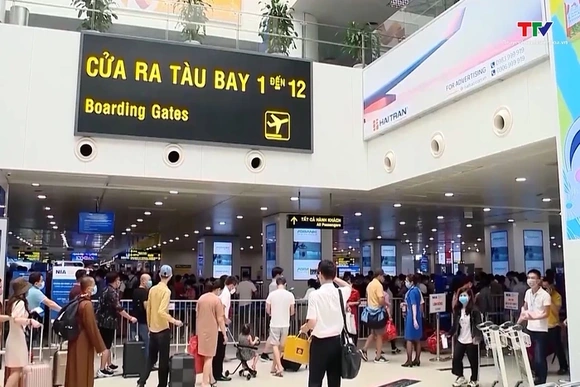 Lưu ý quan trọng tránh bị lỡ chuyến bay dịp 30/4-1/5