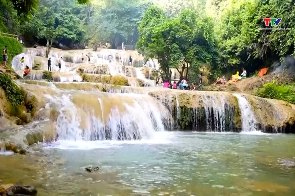 Những điểm du lịch dân mạng khuyên “nên đến một lần” ở Thanh Hóa