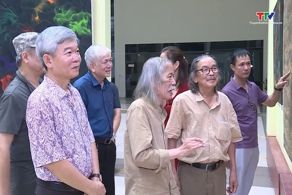 Triển lãm 