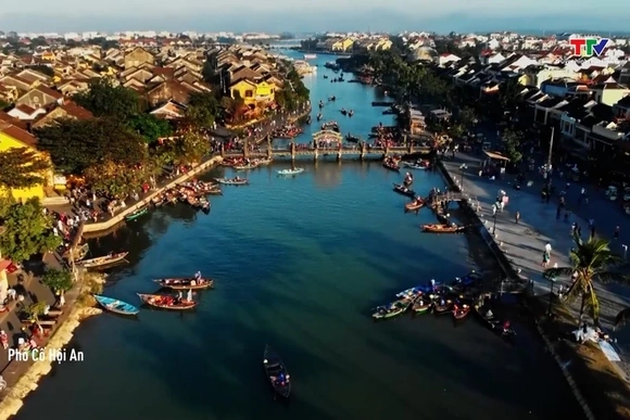 Việt Nam được ca ngợi là điểm đến hàng đầu ở Đông Á