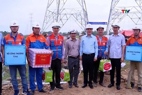 Bộ trưởng Bộ Công Thương kiểm tra dự án đường dây 500KV mạch 3 tại Thanh Hóa