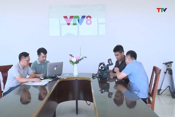 Bảo vệ nền tảng tư tưởng của Đảng - Mệnh lệnh từ trái tim những người làm báo
