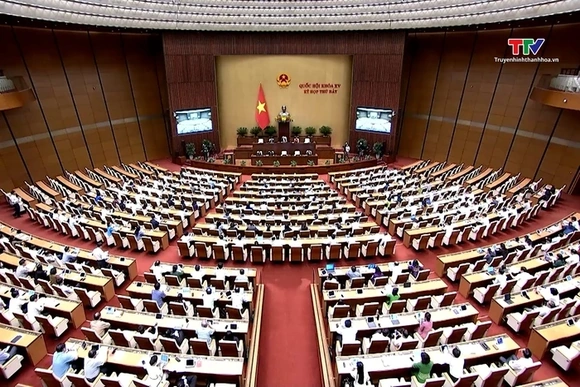 Đại biểu Quốc hội tham gia góp ý về các dự án Luật ngày 26/6