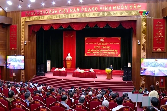 Đại biểu Quốc hội tiếp xúc cử tri huyện Nga Sơn  và thị xã Bỉm Sơn